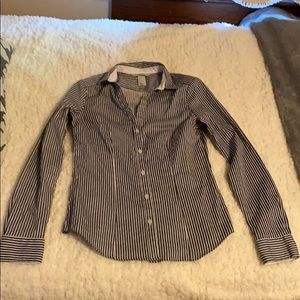H&M Sz 6 Navy & White Button Up Long Sleeve Blouse